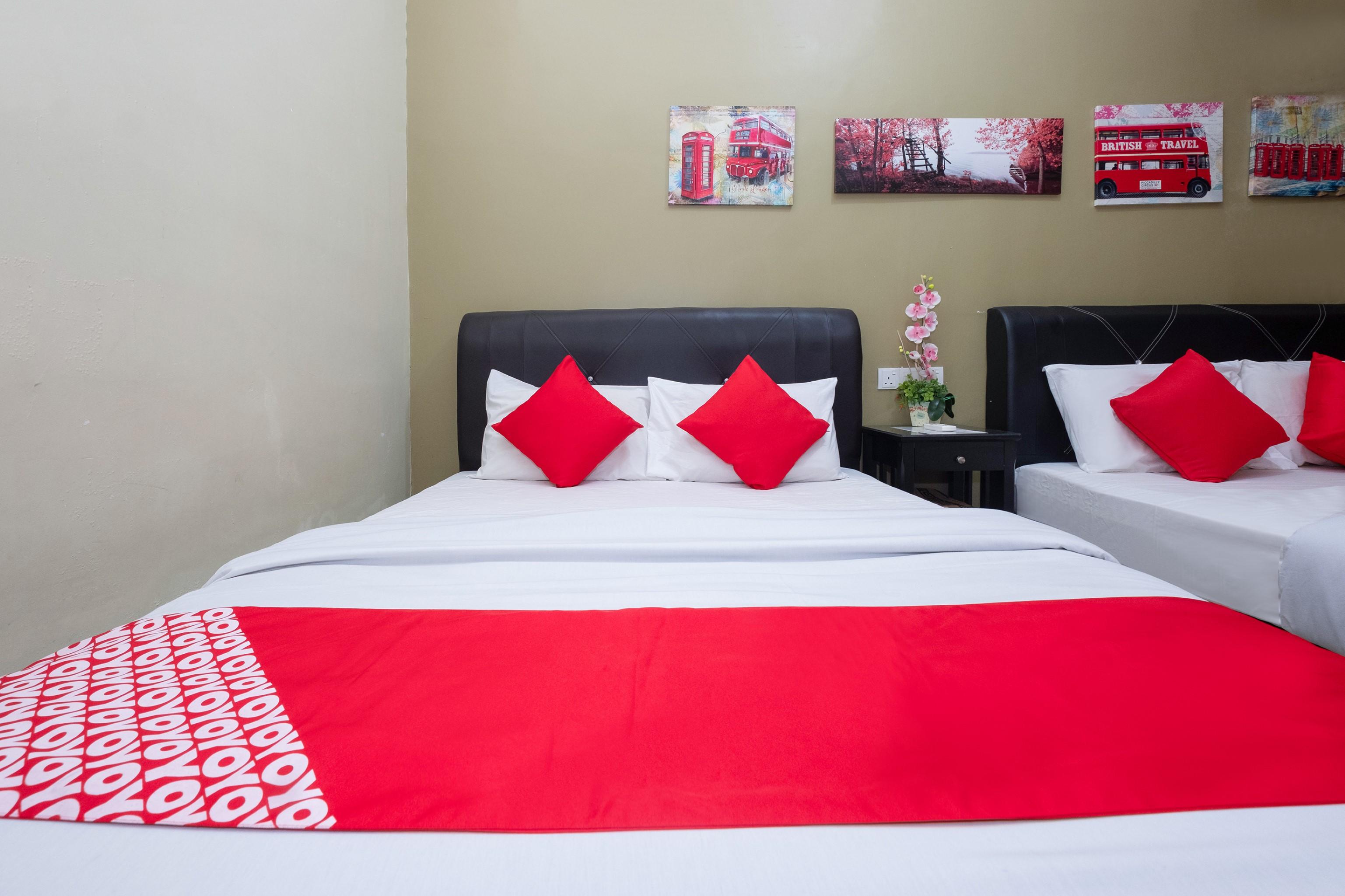 Oyo 89981 Nyamanya Hotel Kuantan Eksteriør billede