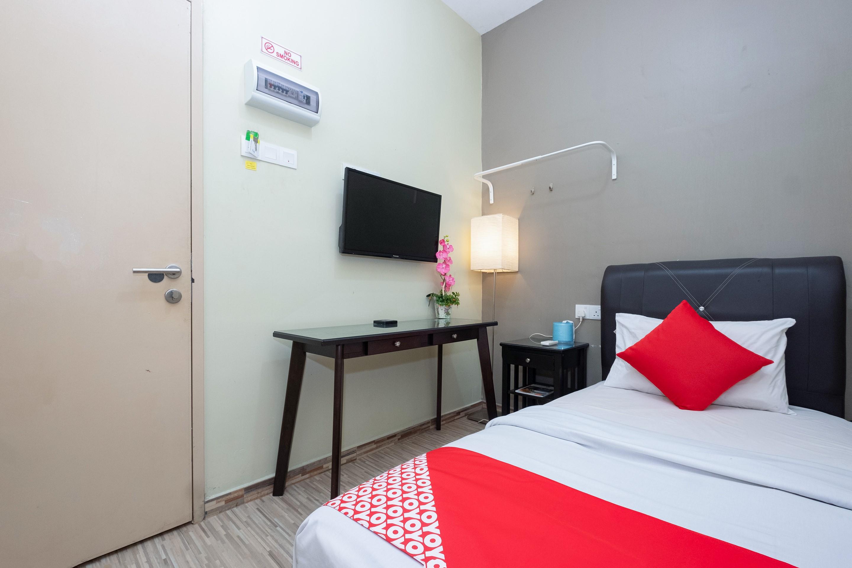 Oyo 89981 Nyamanya Hotel Kuantan Eksteriør billede