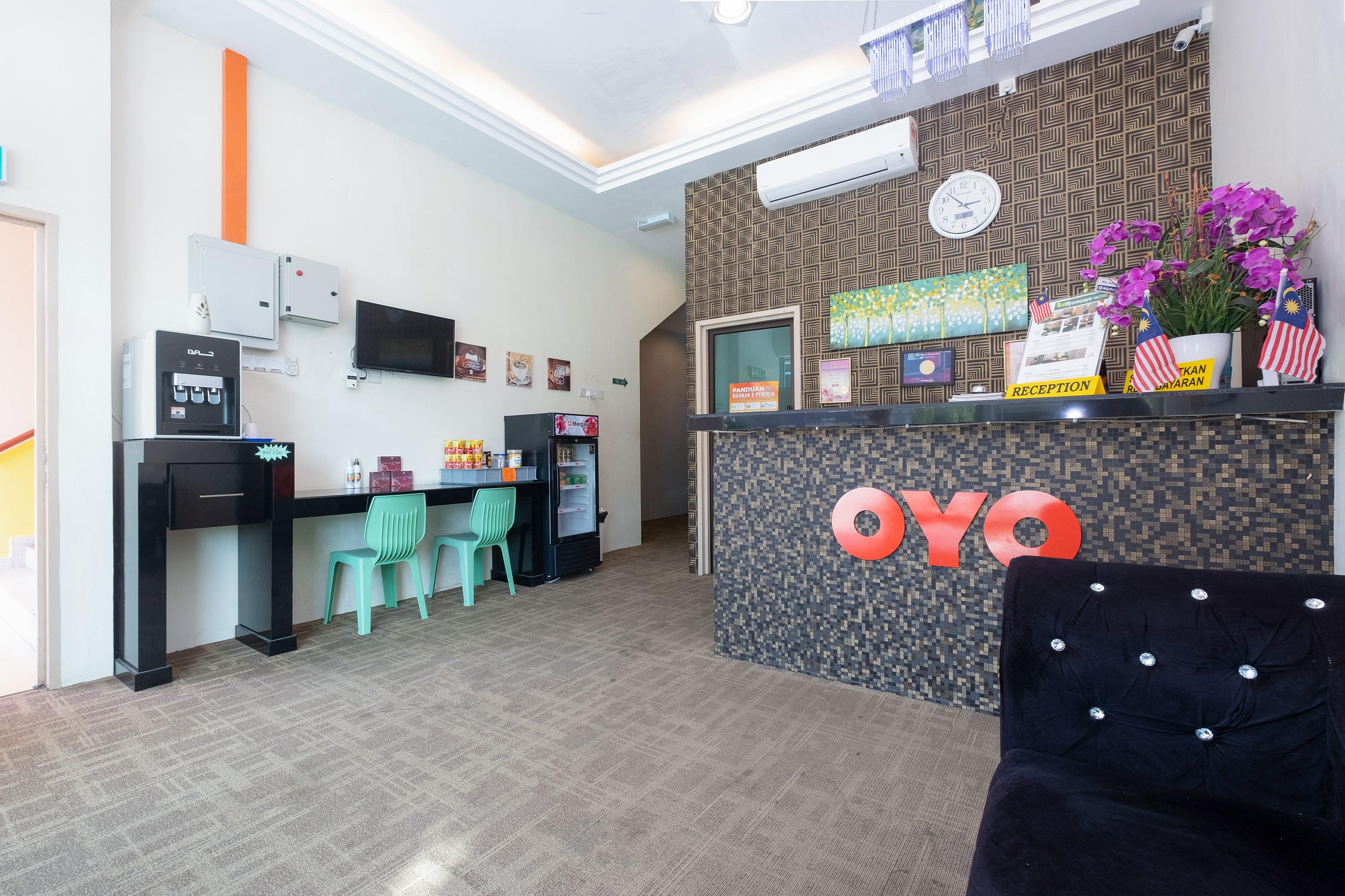 Oyo 89981 Nyamanya Hotel Kuantan Eksteriør billede