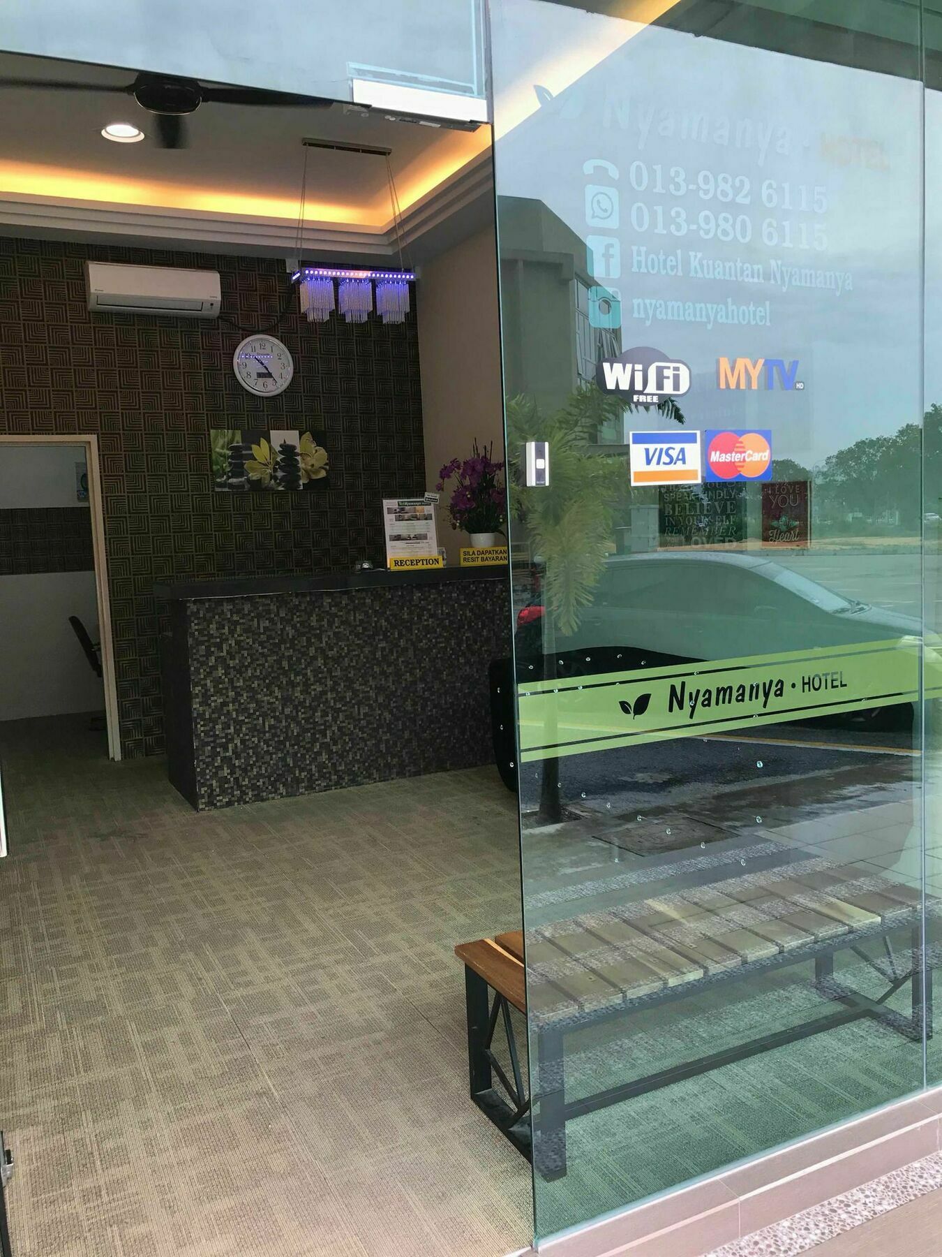 Oyo 89981 Nyamanya Hotel Kuantan Eksteriør billede
